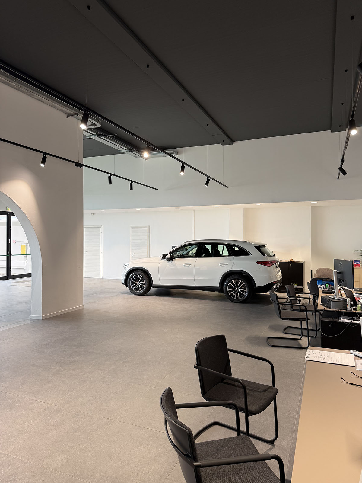 Concessionaria Audi Cascina