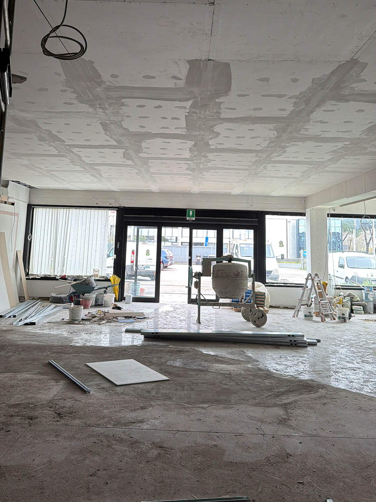 Concessionaria Mercedes Cascina